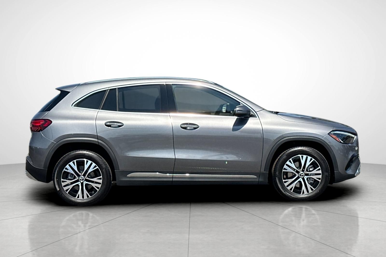 2026 Mercedes Benz GLA 250 photo 28