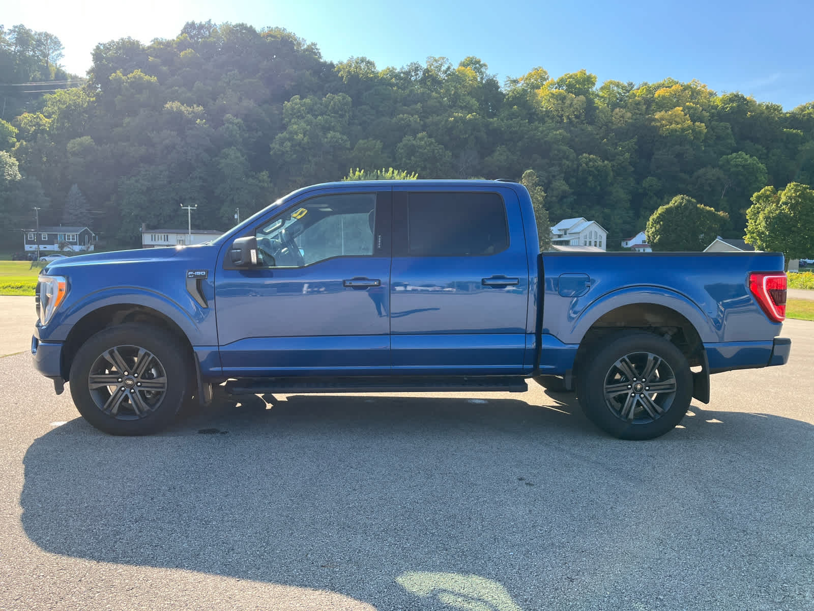 2022 Ford F-150 XLT photo 9