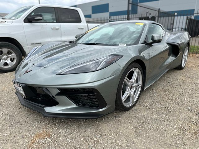 2022 Chevrolet Corvette Stingray photo 3