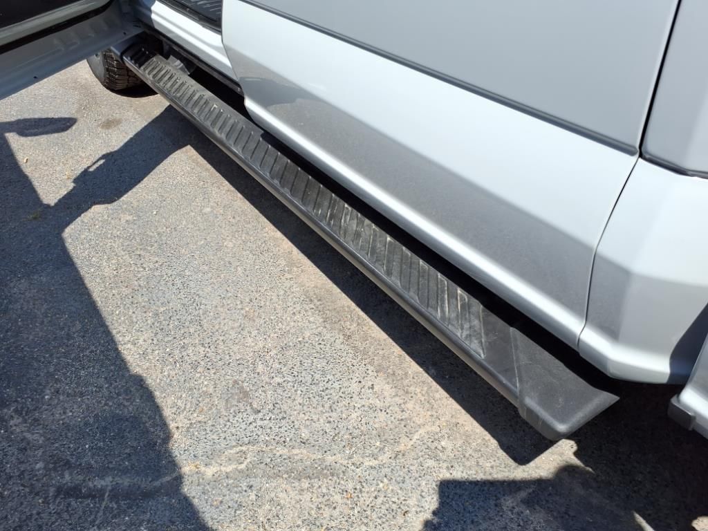 2023 Ford F-150 XLT photo 13