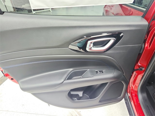 2025 Jeep Compass Latitude photo 28