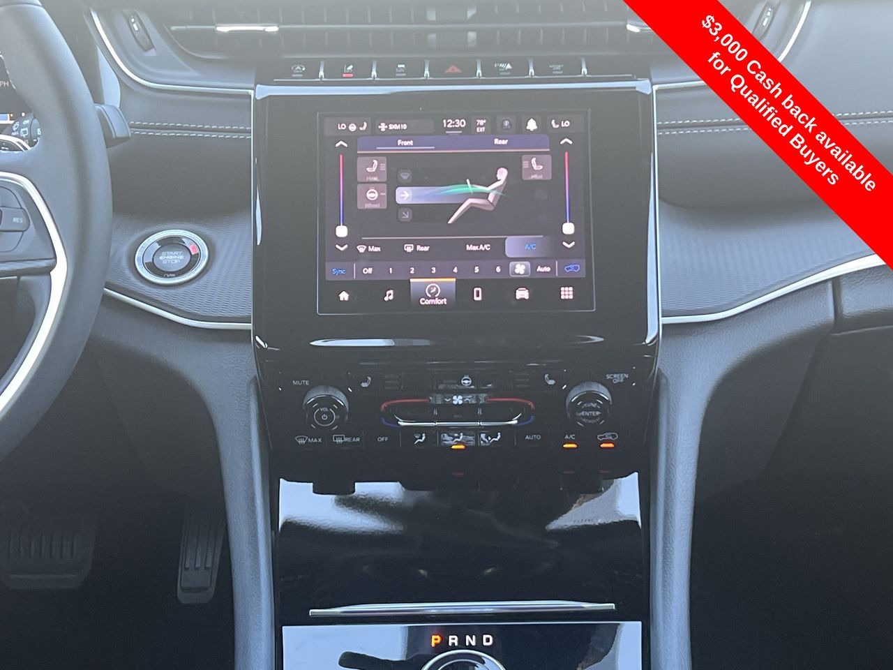 2025 Jeep Grand Cherokee Laredo X photo 2