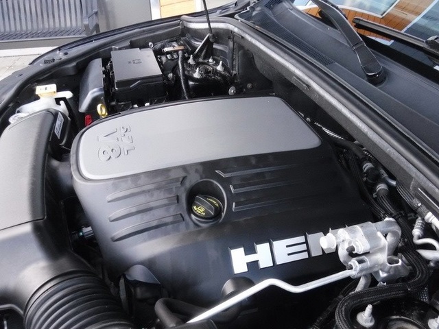 2022 Dodge Durango R/T photo 4