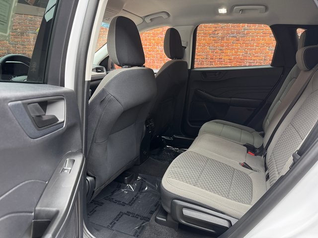 2022 Ford Escape SE photo 21