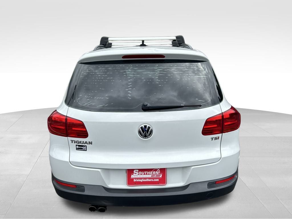 2017 Volkswagen Tiguan S photo 4