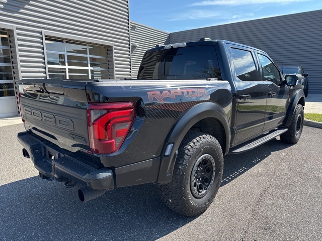 2024 Ford F-150 Raptor photo 3