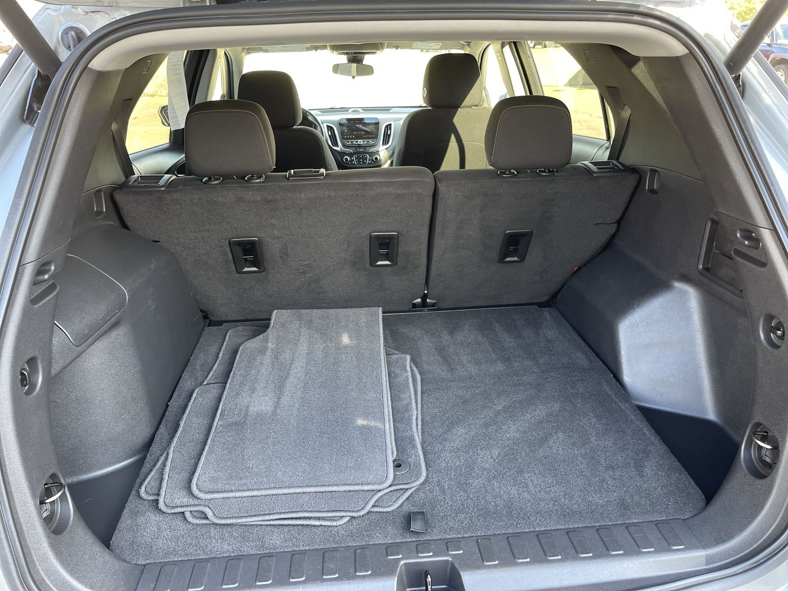 2023 Chevrolet Equinox LT photo 22