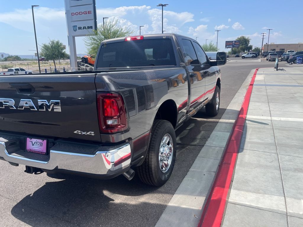 2025 Ram 2500 Tradesman photo 12