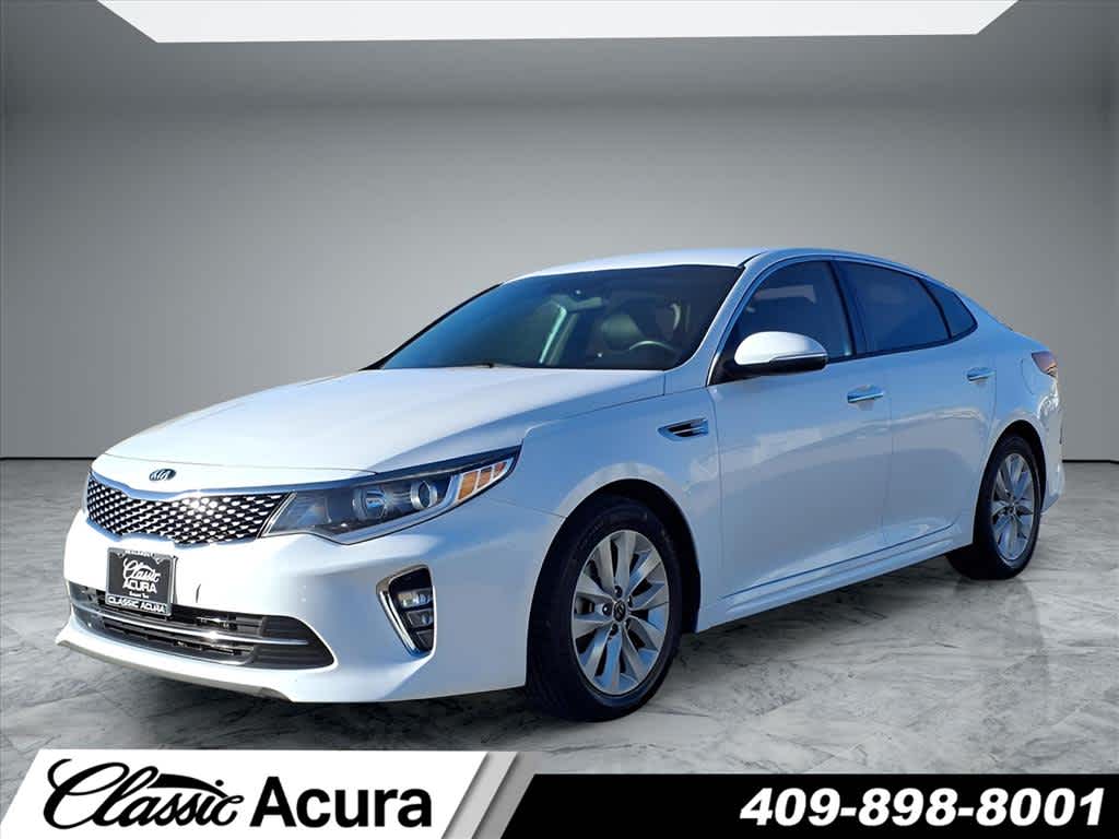 2018 Kia Optima S photo 3