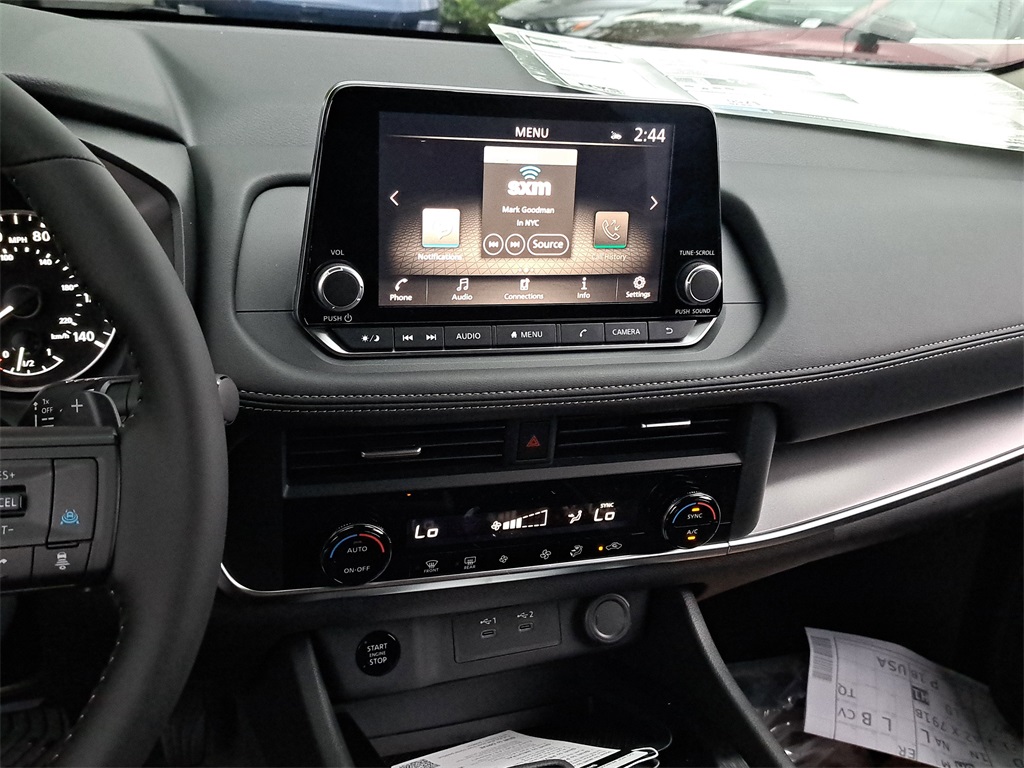 2026 Nissan Rogue SV photo 27