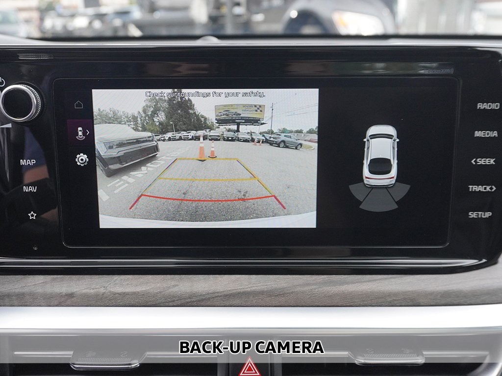 2023 Kia K5 EX photo 2