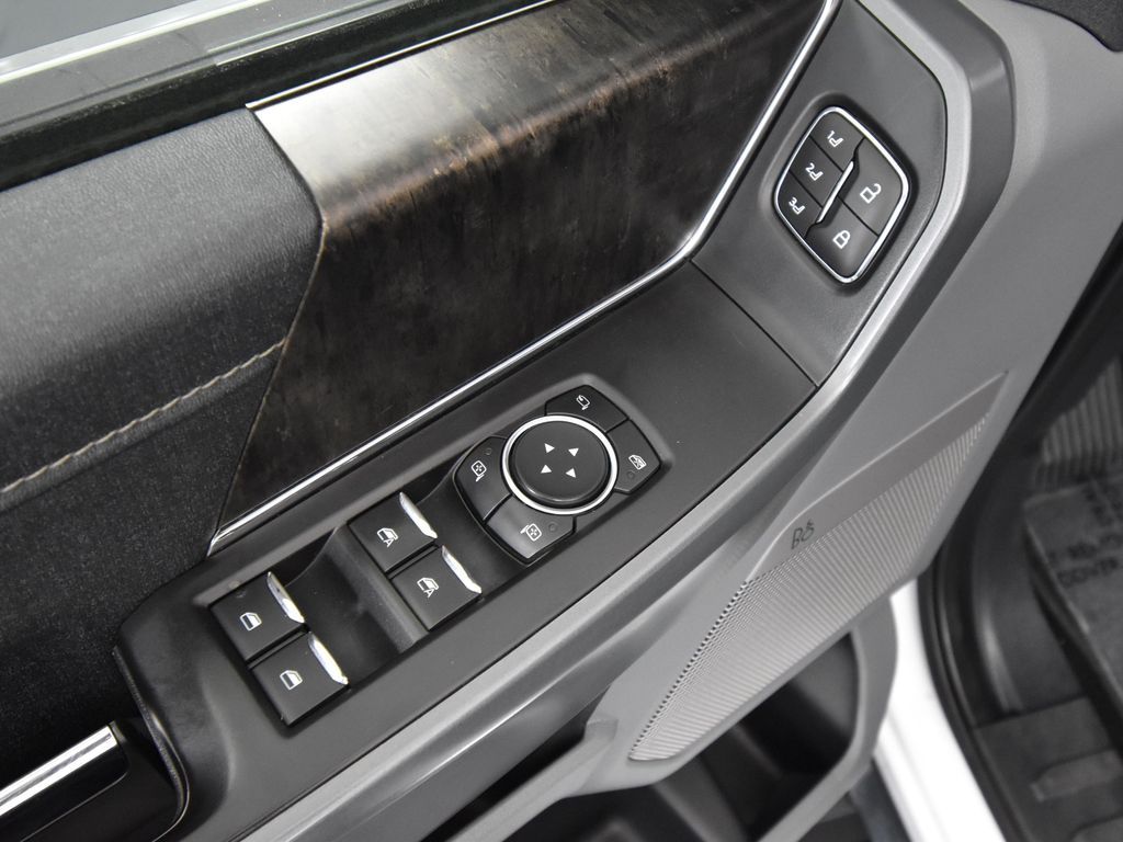 2021 Ford F-150 Lariat photo 15