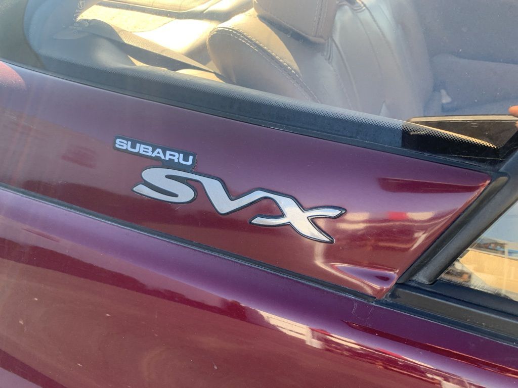 1994 Subaru SVX photo 4