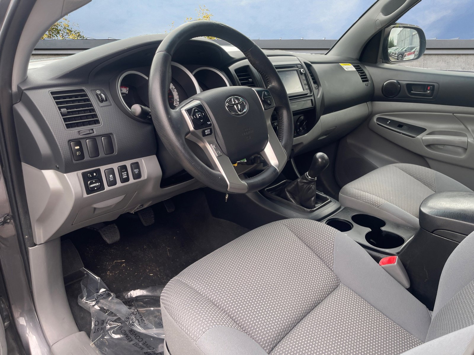 2015 Toyota Tacoma Base photo 10