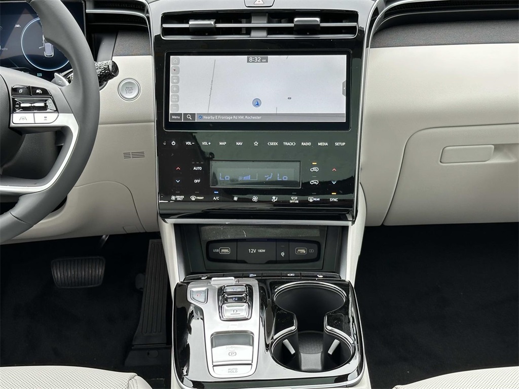 2024 Hyundai Tucson Hybrid SEL Convenience photo 4