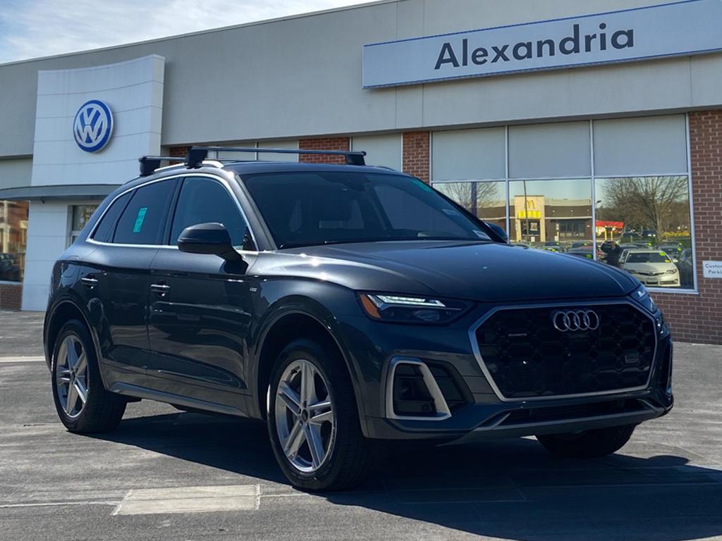 2024 Audi Q5 Premium Plus's photo