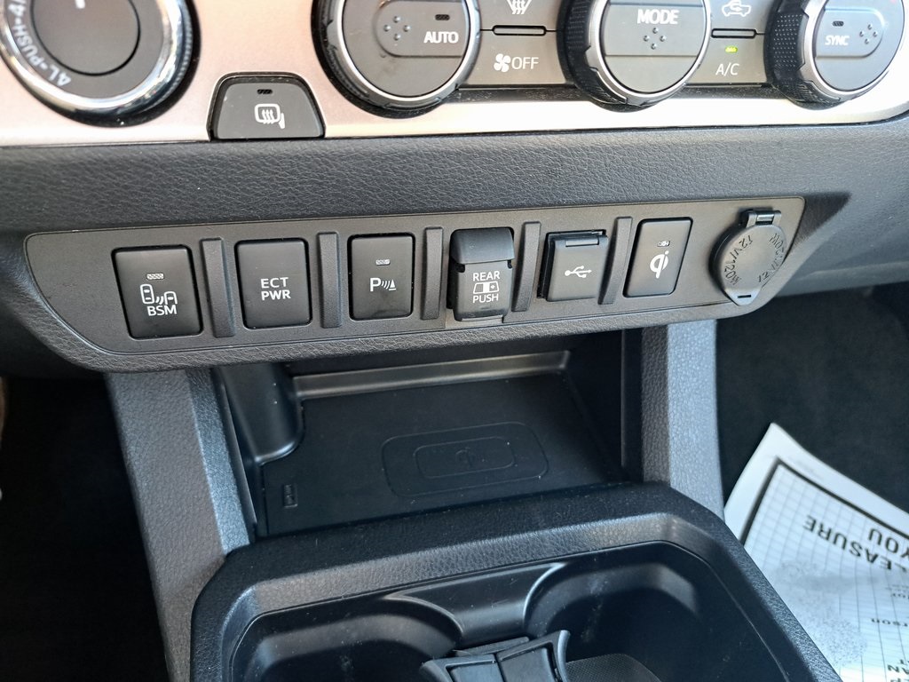 2023 Toyota Tacoma Limited photo 18