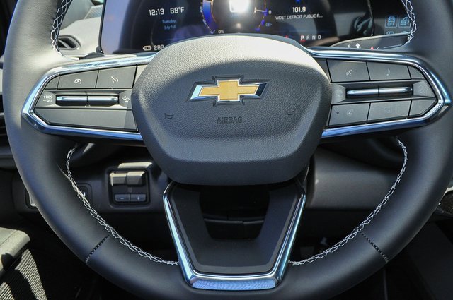 2025 Chevrolet Silverado EV LT photo 15