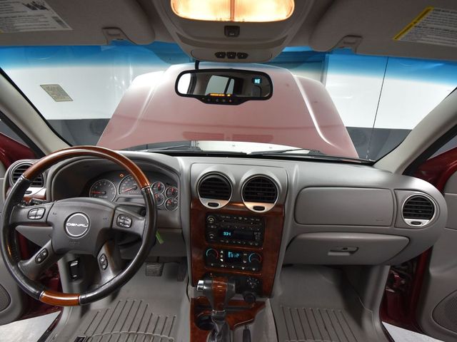 2009 Gmc Envoy Denali photo 19