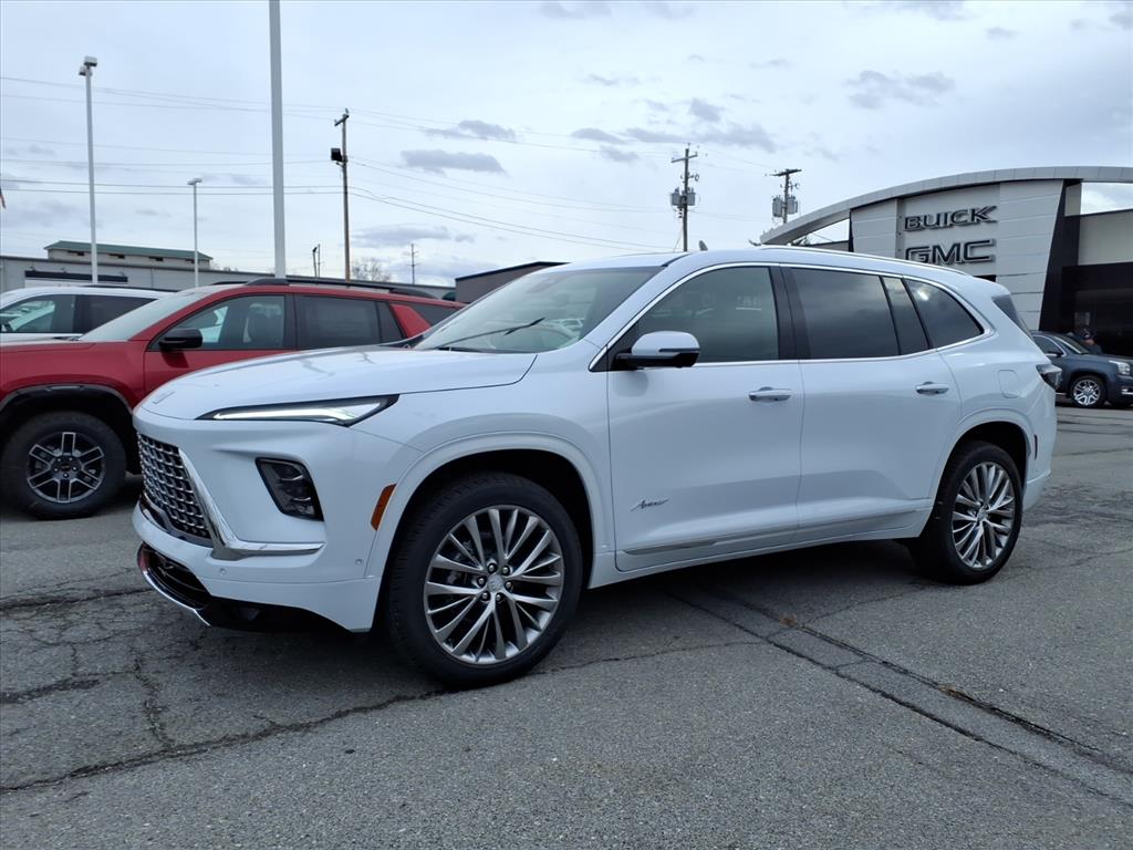 2026 Buick Enclave Avenir's photo