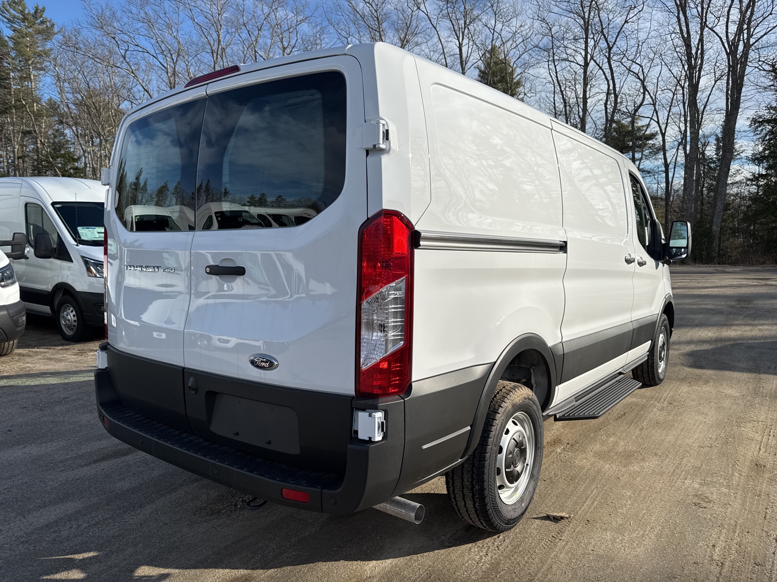 2024 Ford Transit Cargo Van photo 3