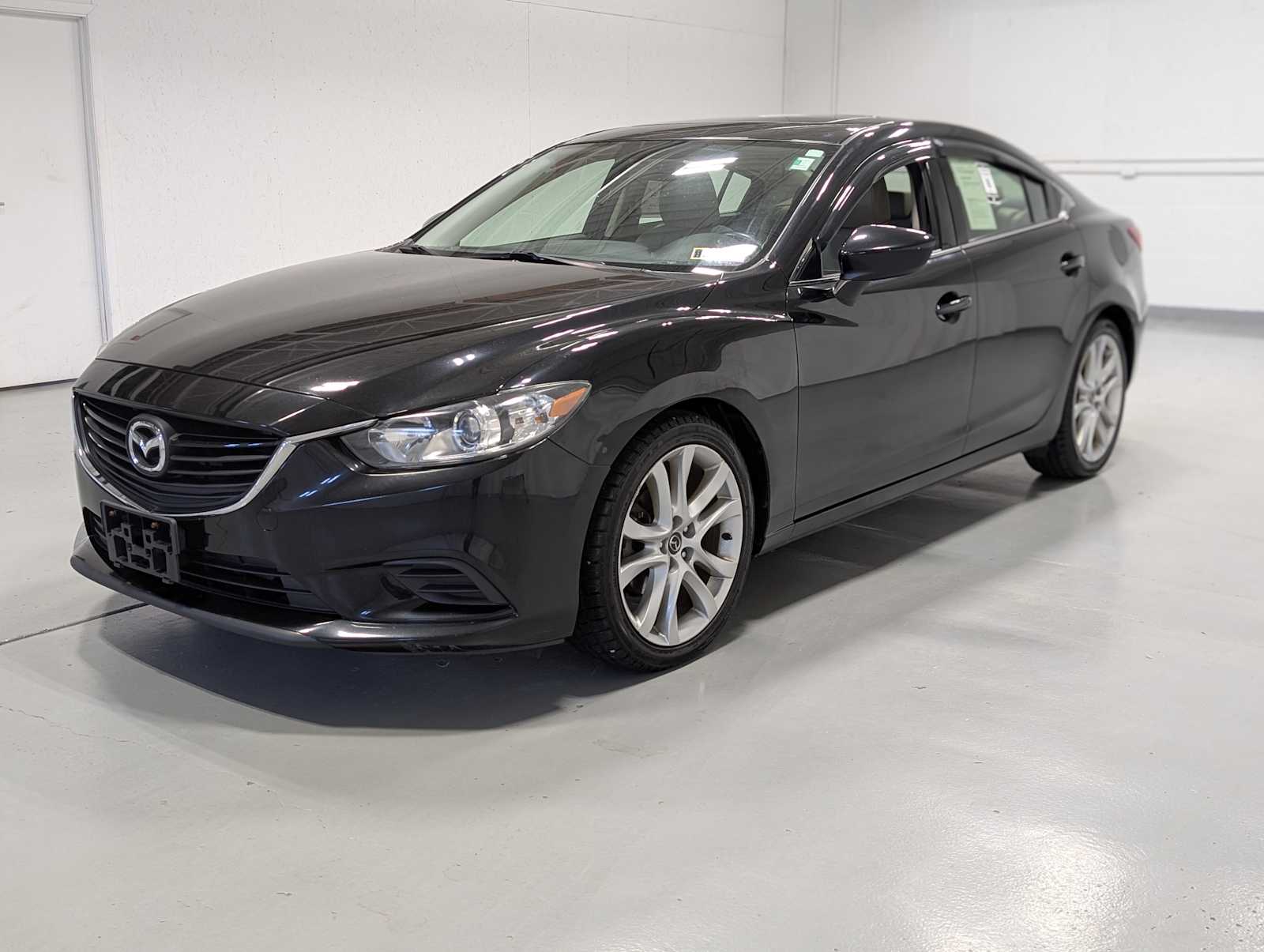 2015 Mazda MAZDA6 i Touring's photo