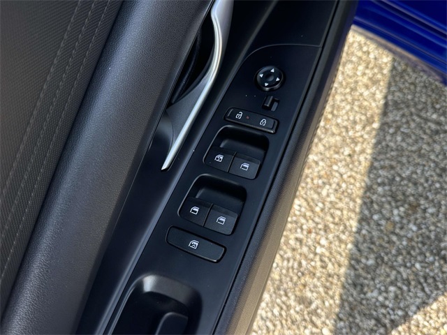 2024 Hyundai Elantra SEL photo 28