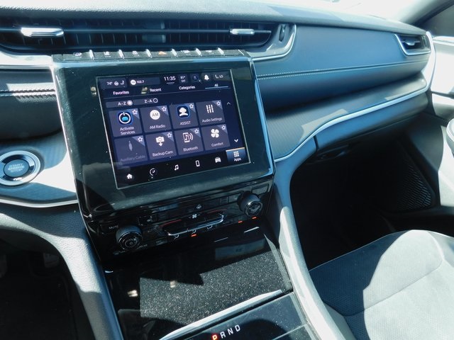 2023 Jeep Grand Cherokee Altitude photo 26