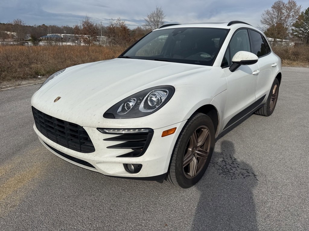 2018 Porsche Macan Base's photo