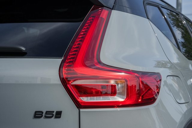 2026 Volvo XC40 photo 6
