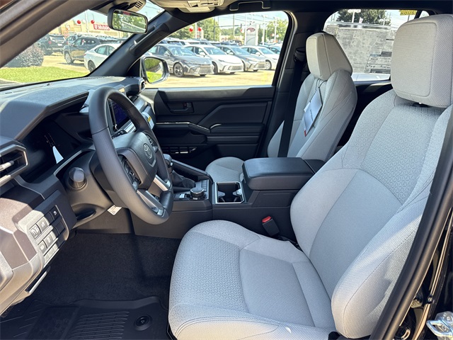 2025 Toyota 4Runner SR5 photo 8