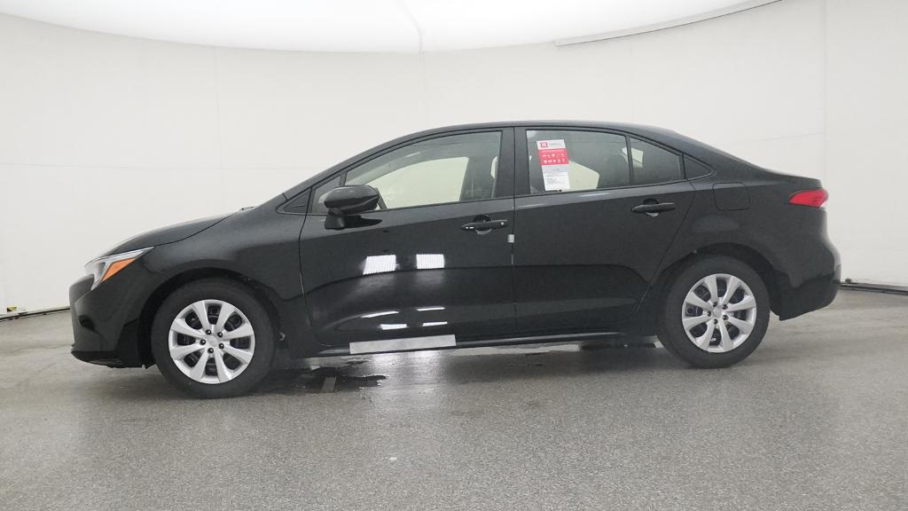 2025 Toyota Corolla Hybrid LE photo 10