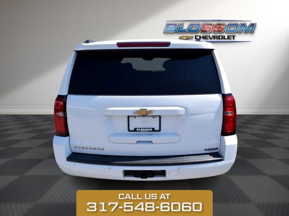 2020 Chevrolet Suburban LT photo 6