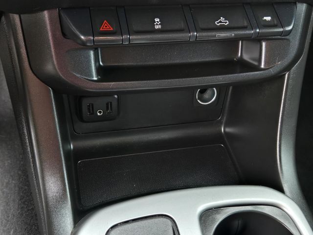2021 Chevrolet Colorado LT photo 16