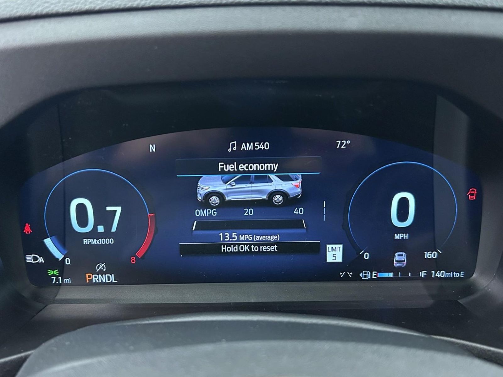 2025 Ford Explorer photo 14