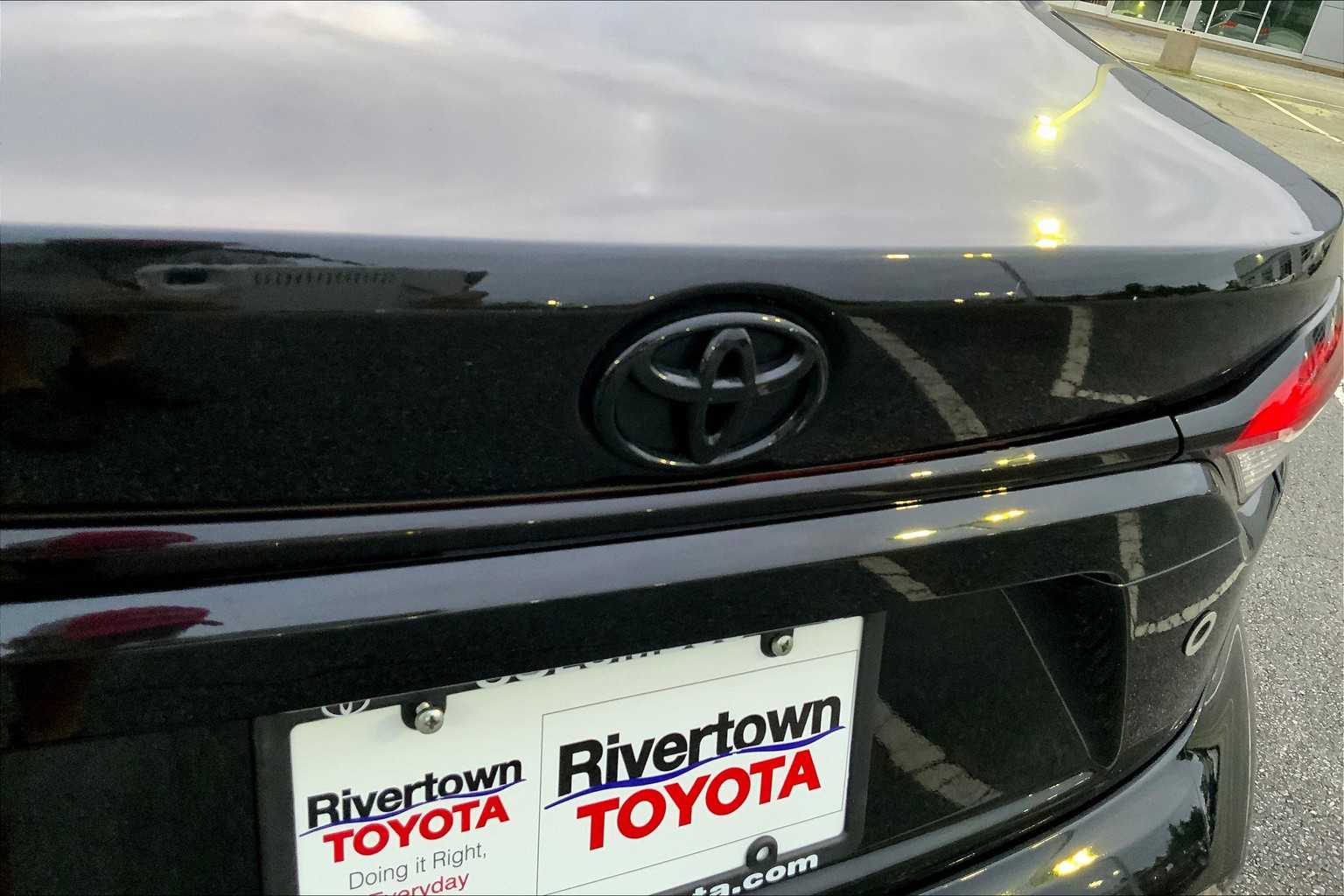 2022 Toyota Corolla L photo 9