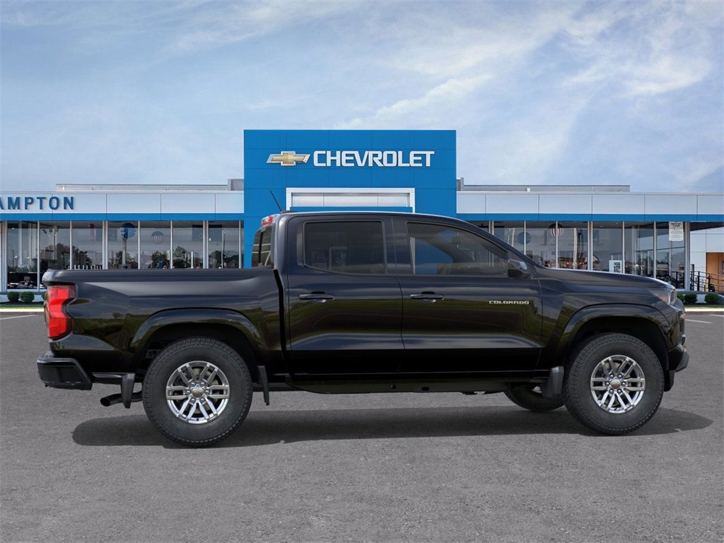 2026 Chevrolet Colorado LT photo 4