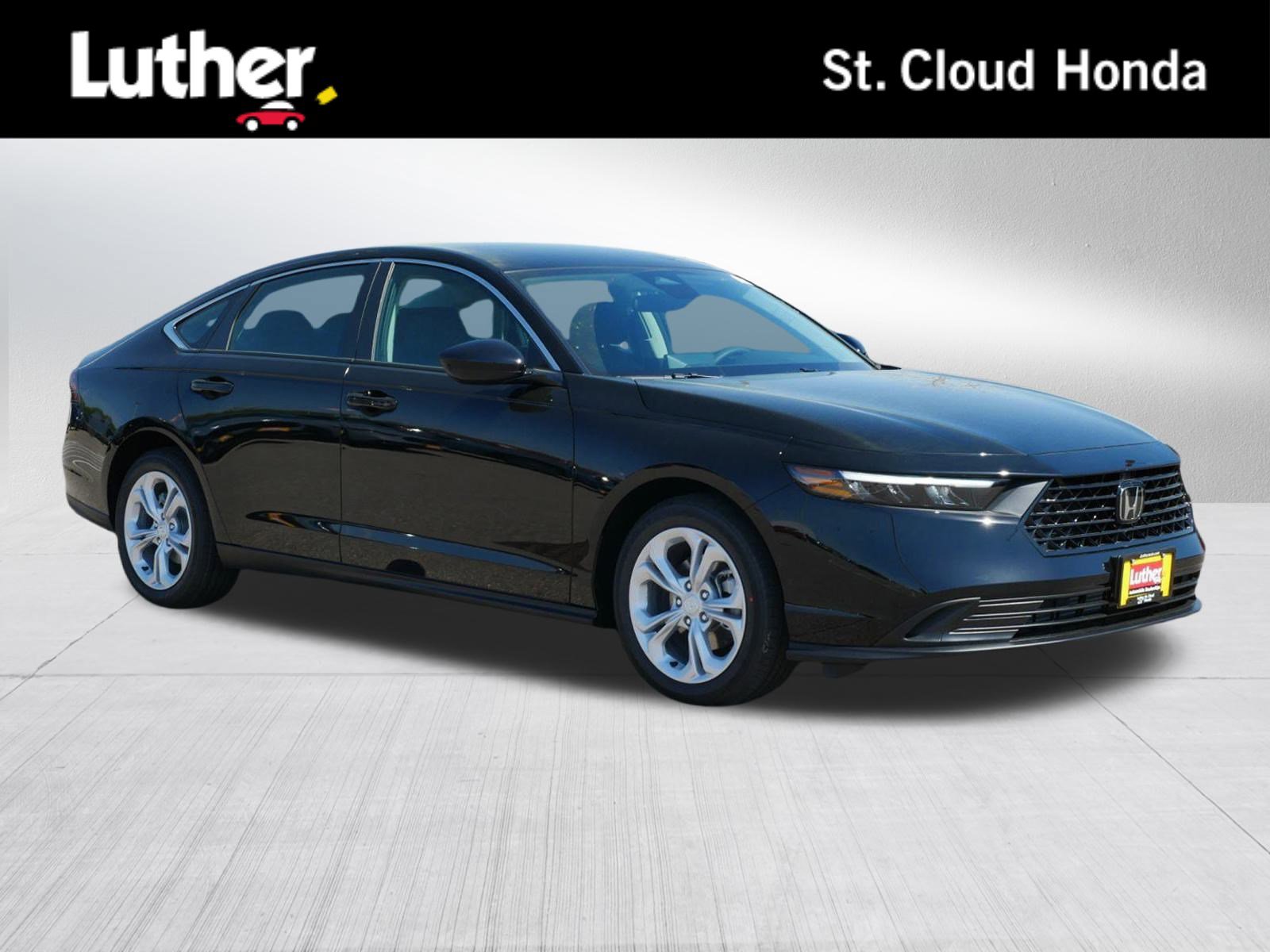 2025 Honda Accord LX's photo