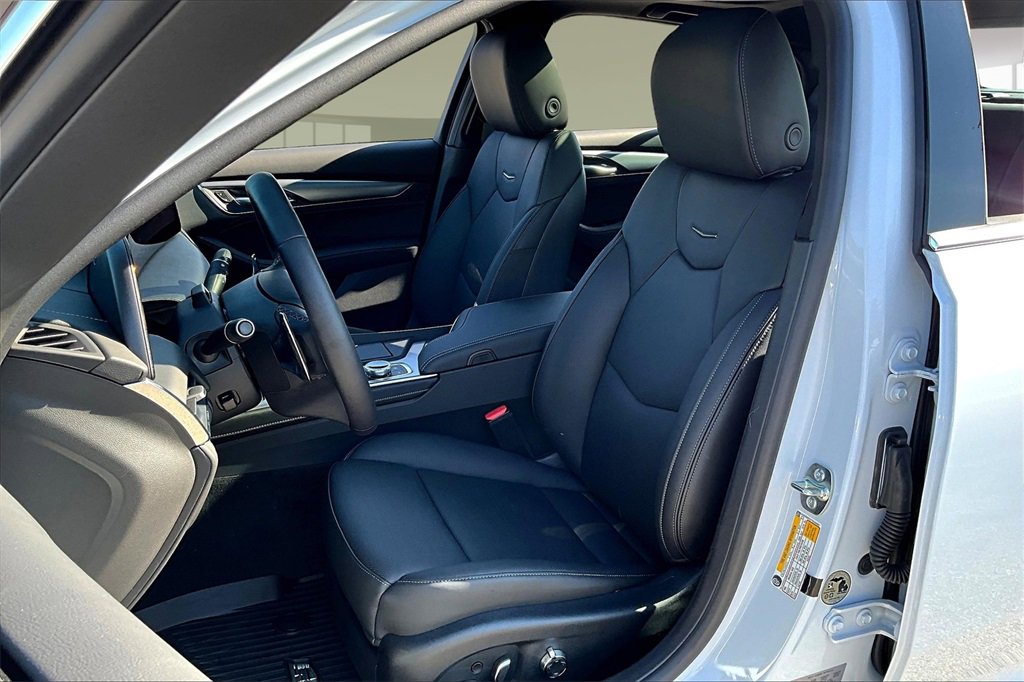 2026 Cadillac CT5 Premium Luxury photo 9