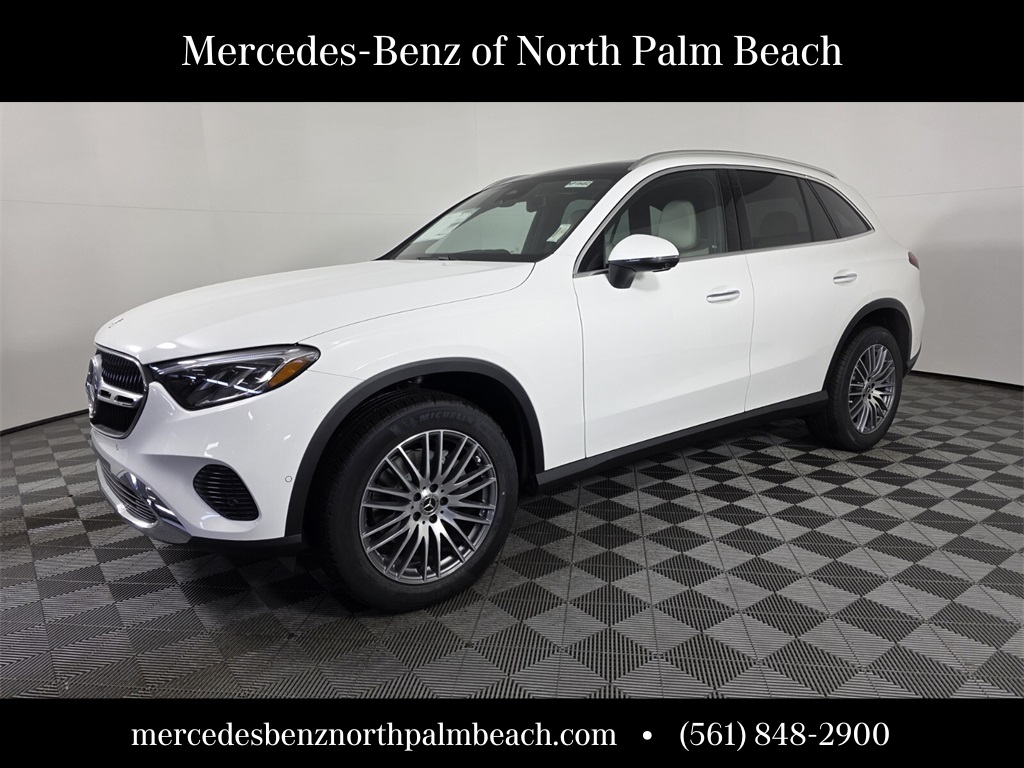 2026 Mercedes-Benz GLC Base's photo