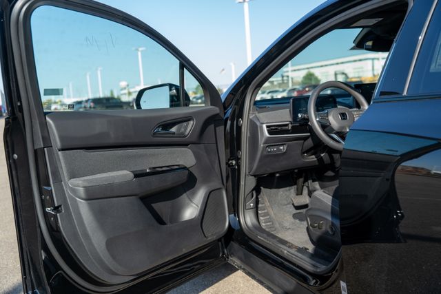 2025 Honda Prologue EX photo 18