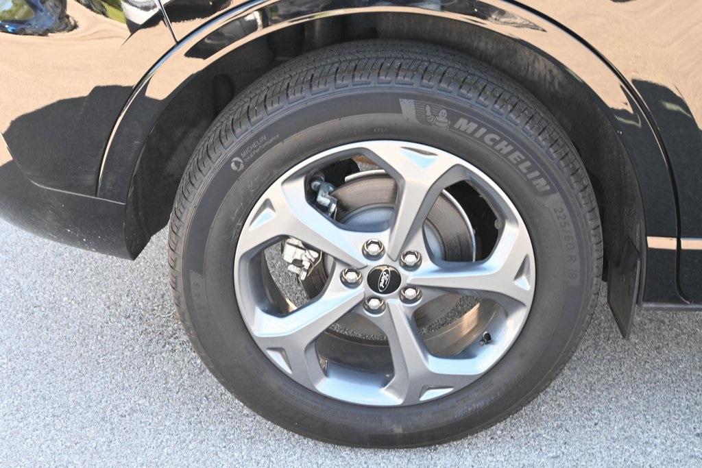 2024 Ford Escape ST-Line photo 16