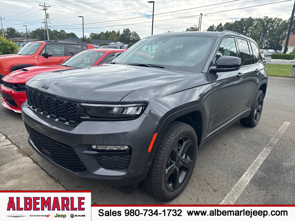 2025 Jeep Grand Cherokee Limited's photo