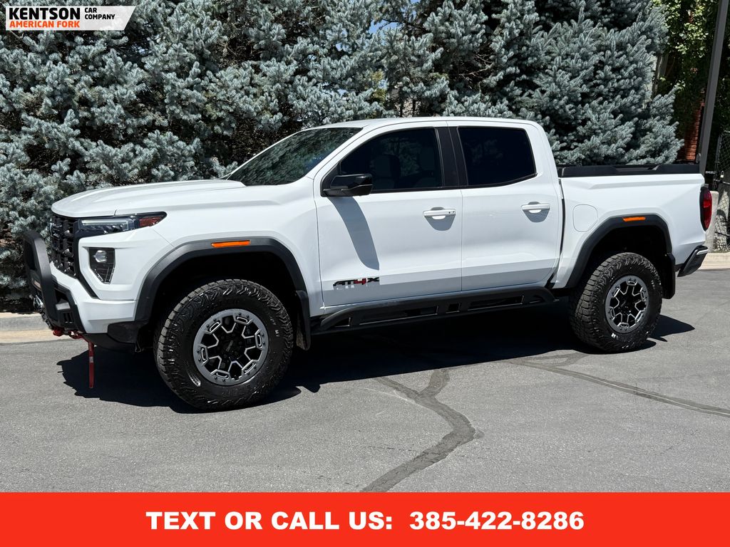 2023 GMC Canyon AT4X's photo