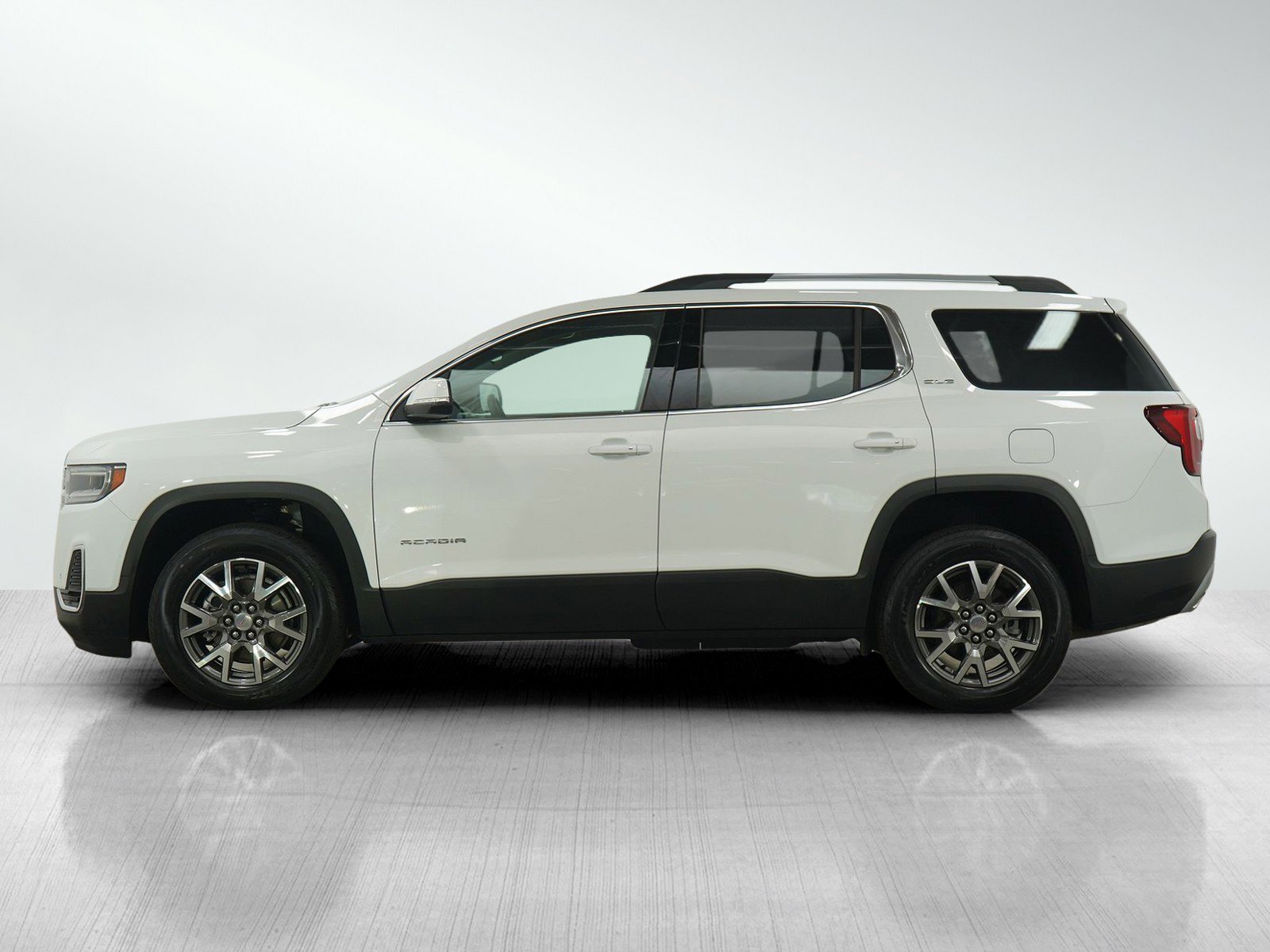 Used 2023 GMC Acadia SLE with VIN 1GKKNRL41PZ101989 for sale in Bloomington, Minnesota