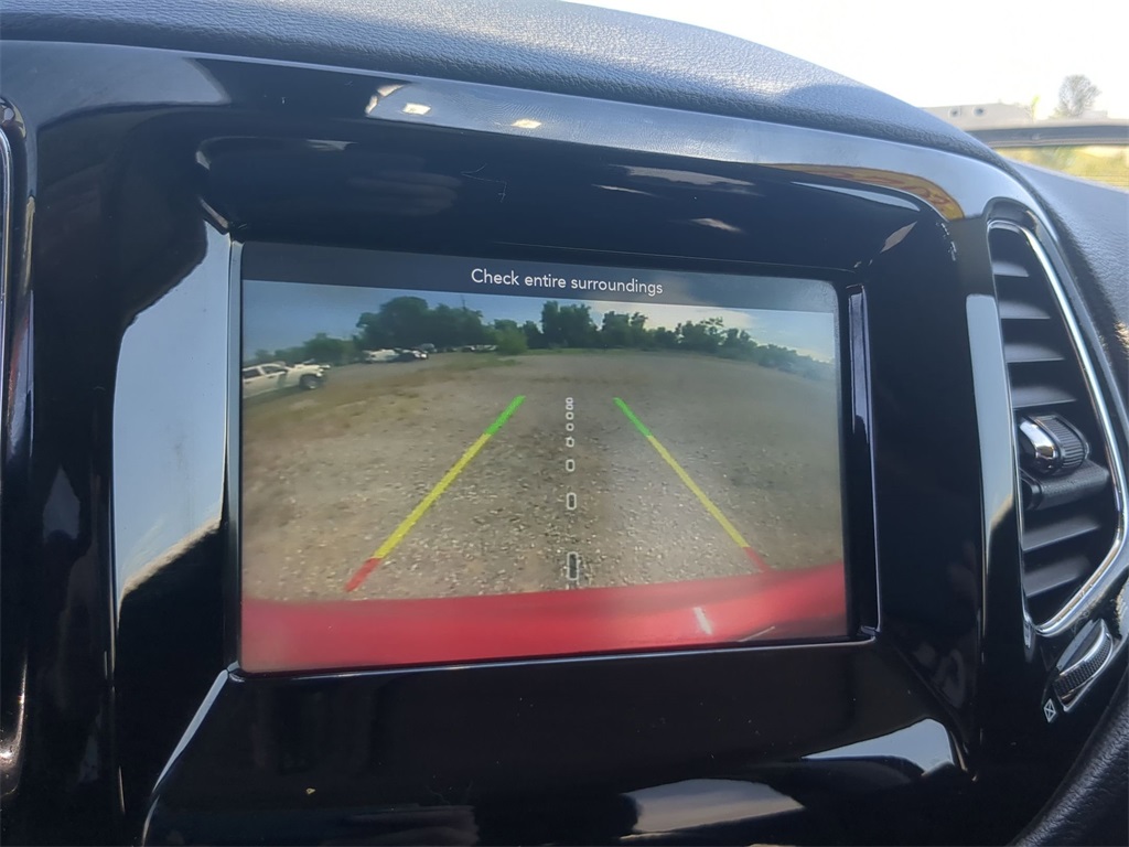 2020 Jeep Compass Altitude photo 23