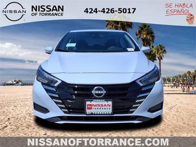 2025 Nissan Versa SV photo 2