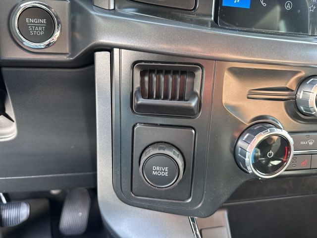 2025 Ford F-150 XLT photo 28