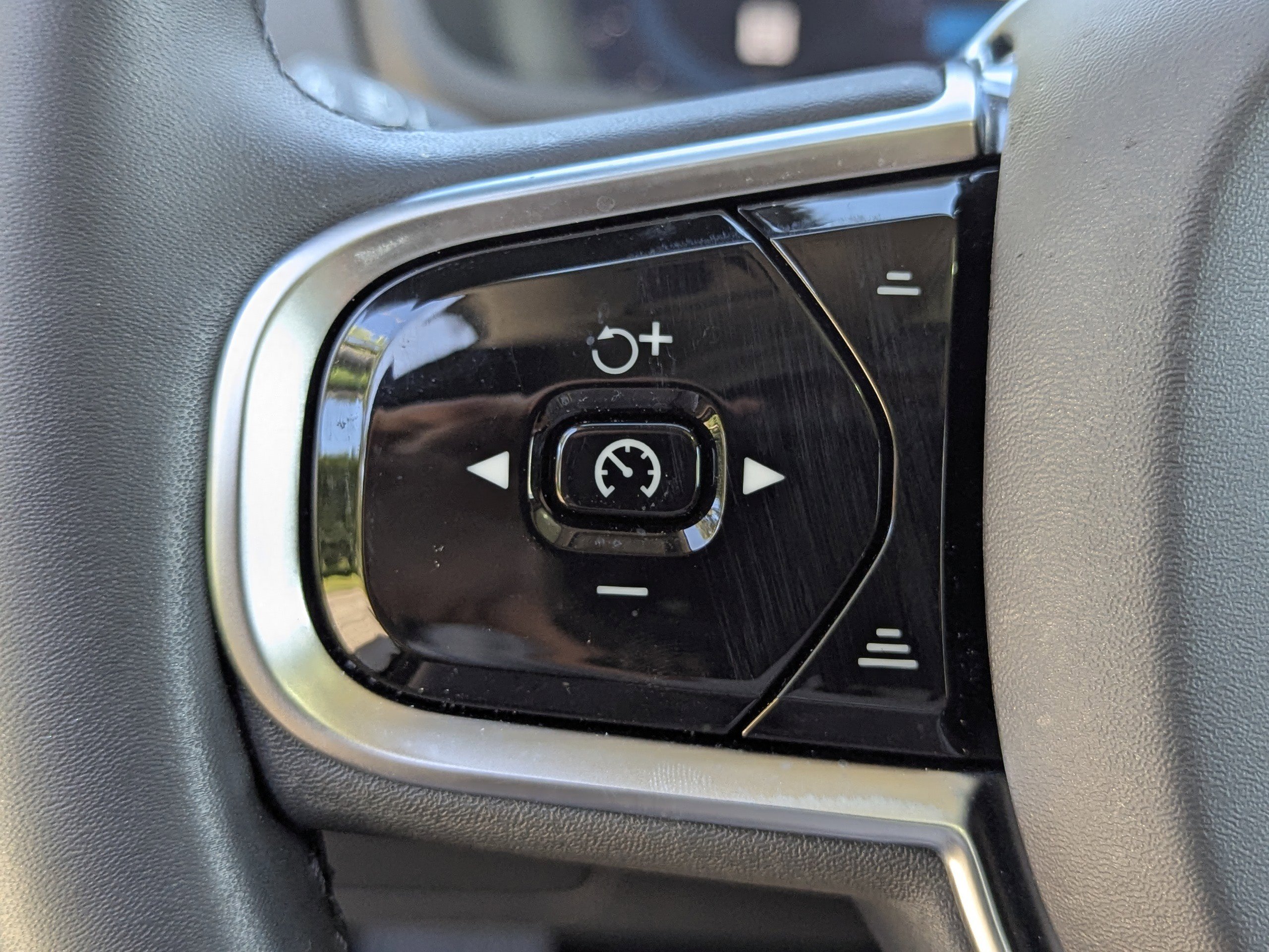 2023 Volvo XC90 Recharge Plus photo 32