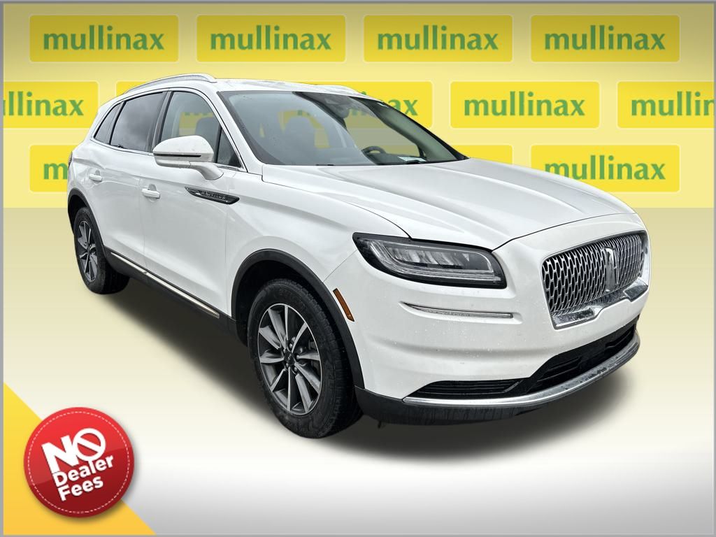 2022 Lincoln Nautilus Base's photo